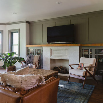 My Houzz: Couple Put a Personal Stamp on Their Chicago Condo