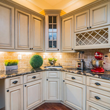 White Cream Elegant Kitchen Cabinets