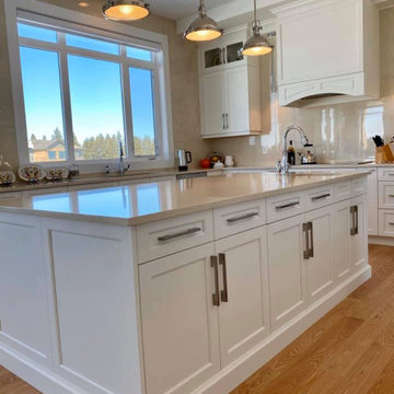 Bright and Beautiful, the home of Anna Maria & Kevin