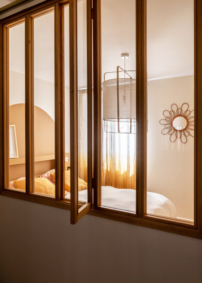 Scandinavian Bedroom by Anne Chemineau - Decor Interieur