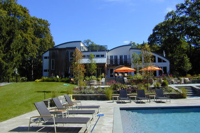 Inspiration for a contemporary exterior home remodel in New York