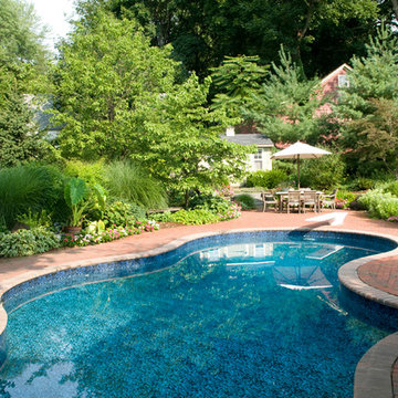Pools & Water Features