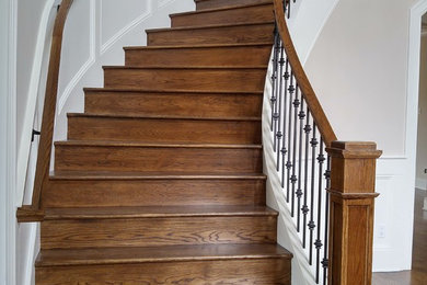 Staircase - traditional staircase idea in Nashville