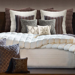 Quilts - Bedroom Products