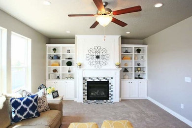 Minimalist family room photo in Salt Lake City