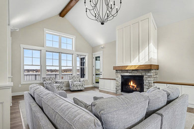 Example of a living room design in Grand Rapids
