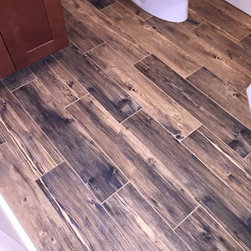 Wheatley's Home - Wall And Floor Tile
