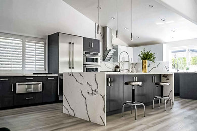 Inspiration for a kitchen remodel in Los Angeles