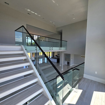 Project #125 | Modern Open-Riser Staircase with Glass Balustrade