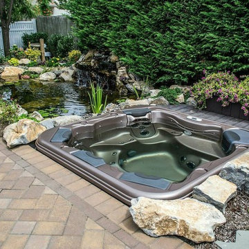 Backyard Pond and Spa (Long Island/NY):