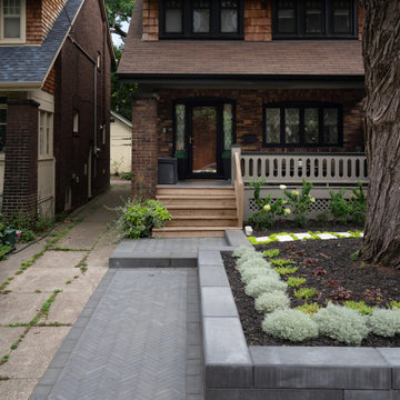 Vibrant East York Frontyard