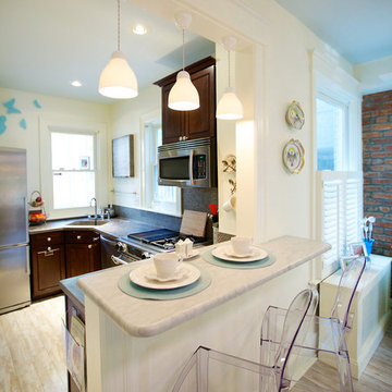 Kitchen Bar