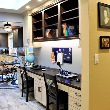 Warm-tone Kitchen