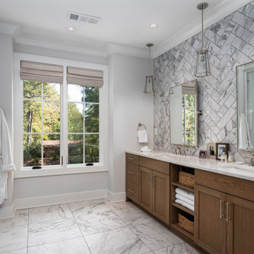 Spacious Washroom