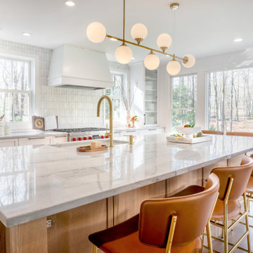 Mid-Century Modern Chic Kitchen