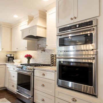 Chris & Tiffani's Kitchen