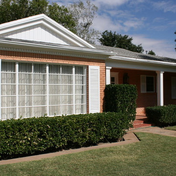 White traditional Home