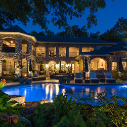 Pool and Pool Area Lighting - 屋外照明