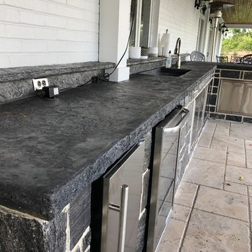 Custom Concrete and epoxy countertops