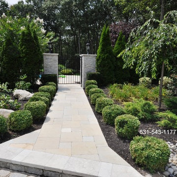 Backyard Walkway & Landscape Design by Gappsi