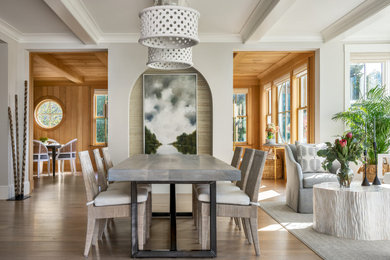 Dining room photo in Boston