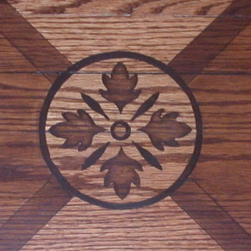Square on Diagonal with Border Pattern Floor