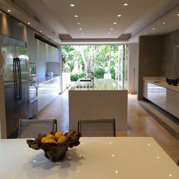 Kitchen - White gloss acrylic & textured grey melamine doors