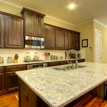 Kitchen Granite Countertops & Island