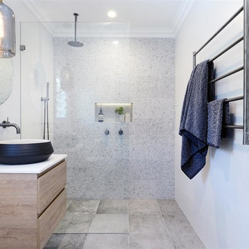 Stephens St - Bed & Bathrooms