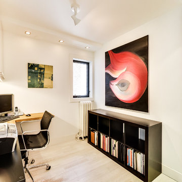 Owner occupied executive suite in Toronto triplex