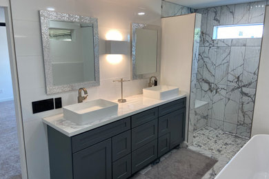 Bathroom - modern bathroom idea in Other
