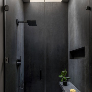 M RESIDENCE