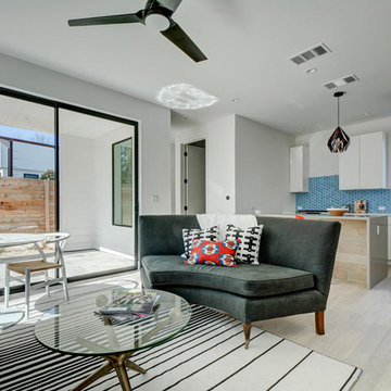 701 W Monroe B