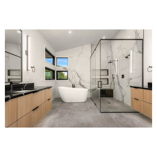 Downtown Bellevue Modern Custom - Modern - Bathroom - Seattle - by ...