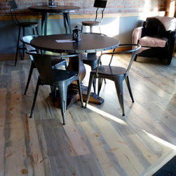 Beetle Kill pine - Hardwood Flooring