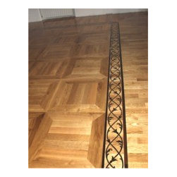 Wood floor borders - Hardwood Flooring
