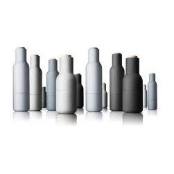 Accessories - Salt And Pepper Shakers And Mills