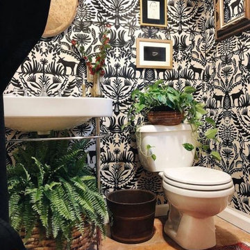 Wallpaper installation Bathroom in Denver