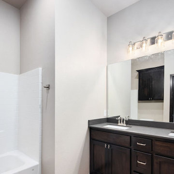 Los Angeles, CA - Kitchen and Bathroom Remodel