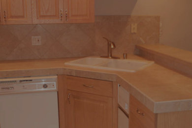 Kitchen - kitchen idea in Seattle