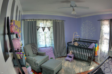 Trendy kids' room photo in Los Angeles