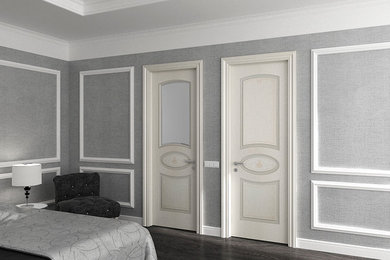 FLEXO lacquered panel doors with craftsman decor