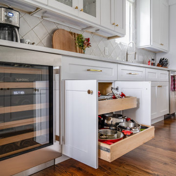 Pull-Out Storage Drawers for Pots and Pans