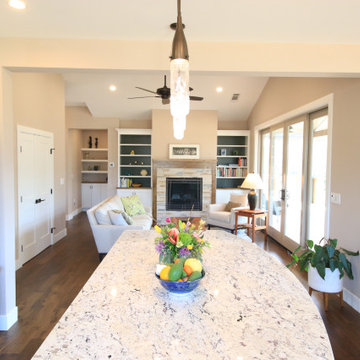 Dolores Residence