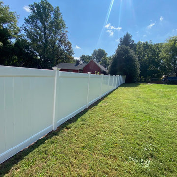 White vinyl with black chain link