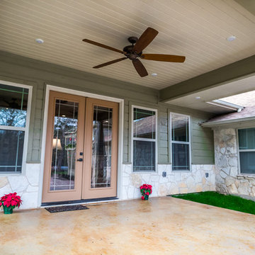 Exterior Entry to Living Room