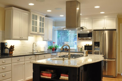 Example of a transitional kitchen design in DC Metro