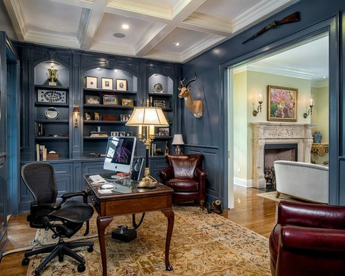 Traditional Home Office Design Ideas, Remodels & Photos