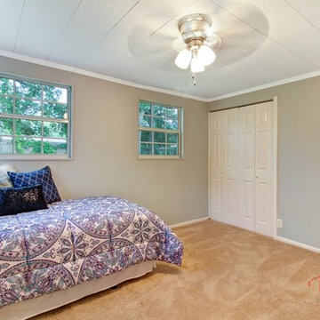 2103 Figaro Ln, Jacksonville, FL 32210