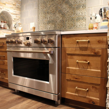Stunning Kitchen Remodel Done in a Two-Tone Color